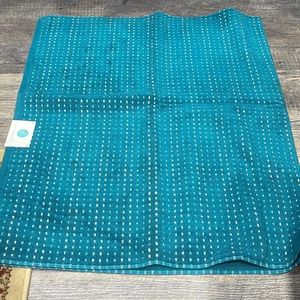 Bath towel